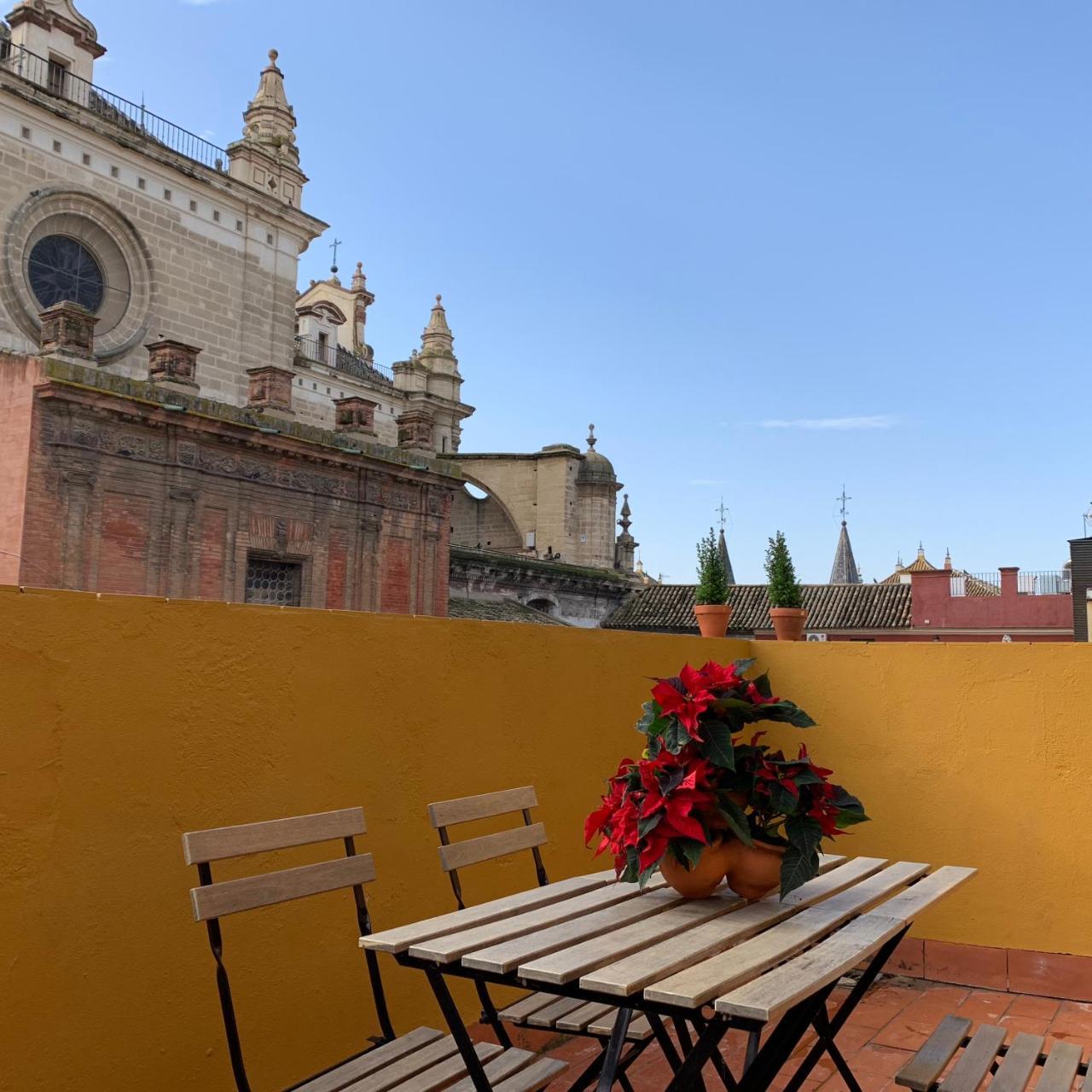 Appartamento The Bell Ringer House Siviglia Esterno foto